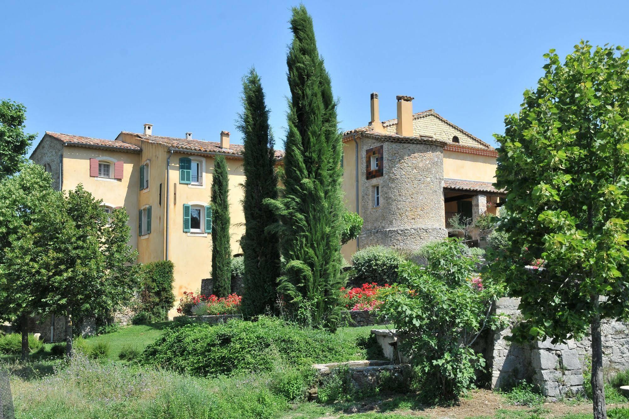 Bras Une Campagne En Provence מראה חיצוני תמונה